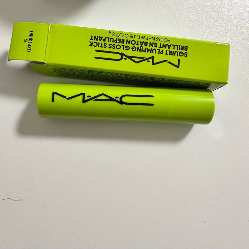 MAC Squirt Plumping Gloss Stick – Shade 15 Like Squirt – New
